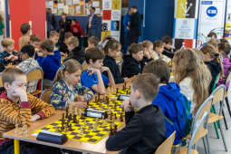 JG_260418_KRK_8L8A1065.jpg-Krakowska Szachowa Liga Szkolna – czas na ruch młodych szachistów
