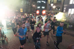 0S4A3855.jpg-OSHEE Bieg Nocny na 10 km