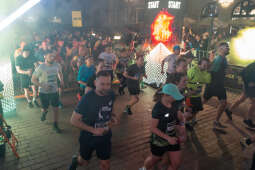 0S4A3859.jpg-OSHEE Bieg Nocny na 10 km