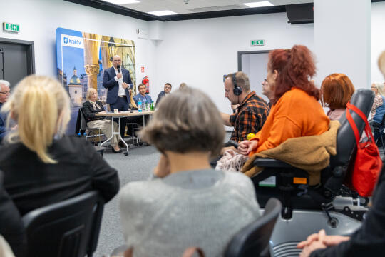 0S4A2629.jpg-Ławka Dialogu, Miszalski, Kracik, Mazur,