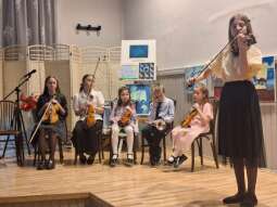 Rft_79jq.jpg-Piątkowy koncert muzyki klasycznej u Helclów.