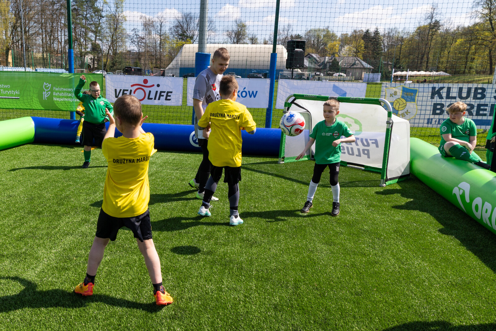 0S4A3241.jpg-Futbol Plus, Miszalski, Dzieci  Autor: B. Świerzowski