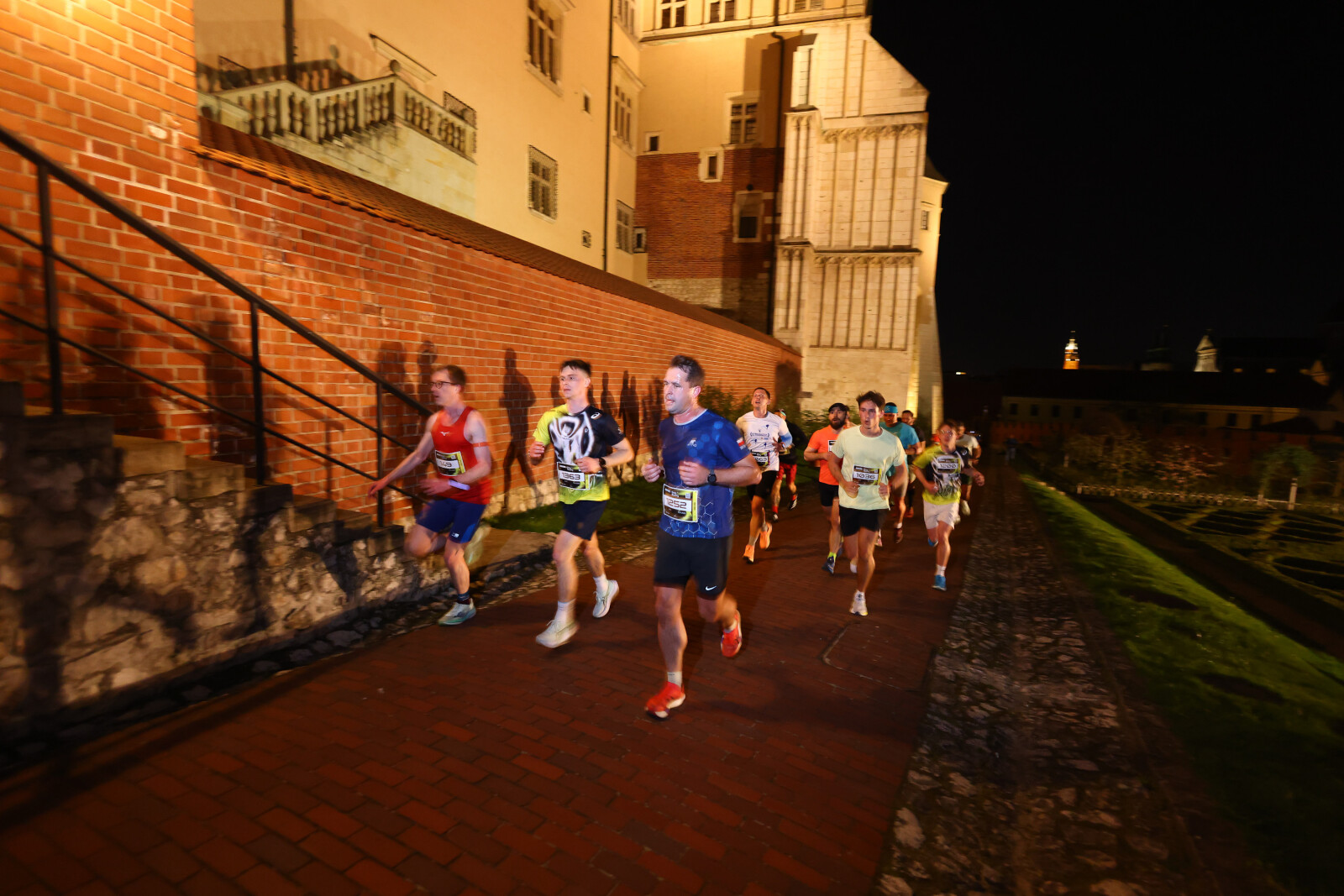 8L8A1295.jpg-Bieg Nocny, Cracovia Maraton, Miszalski  Autor: B. Świerzowski