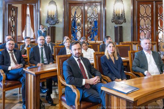Miszalski, Mazur, Krakowska Rada Przedsiębiorczości, wręczenie, akty powołania, zdjęcia