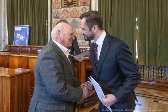 Miszalski, Mazur, Krakowska Rada Przedsiębiorczości, wręczenie, akty powołania, zdjęcia