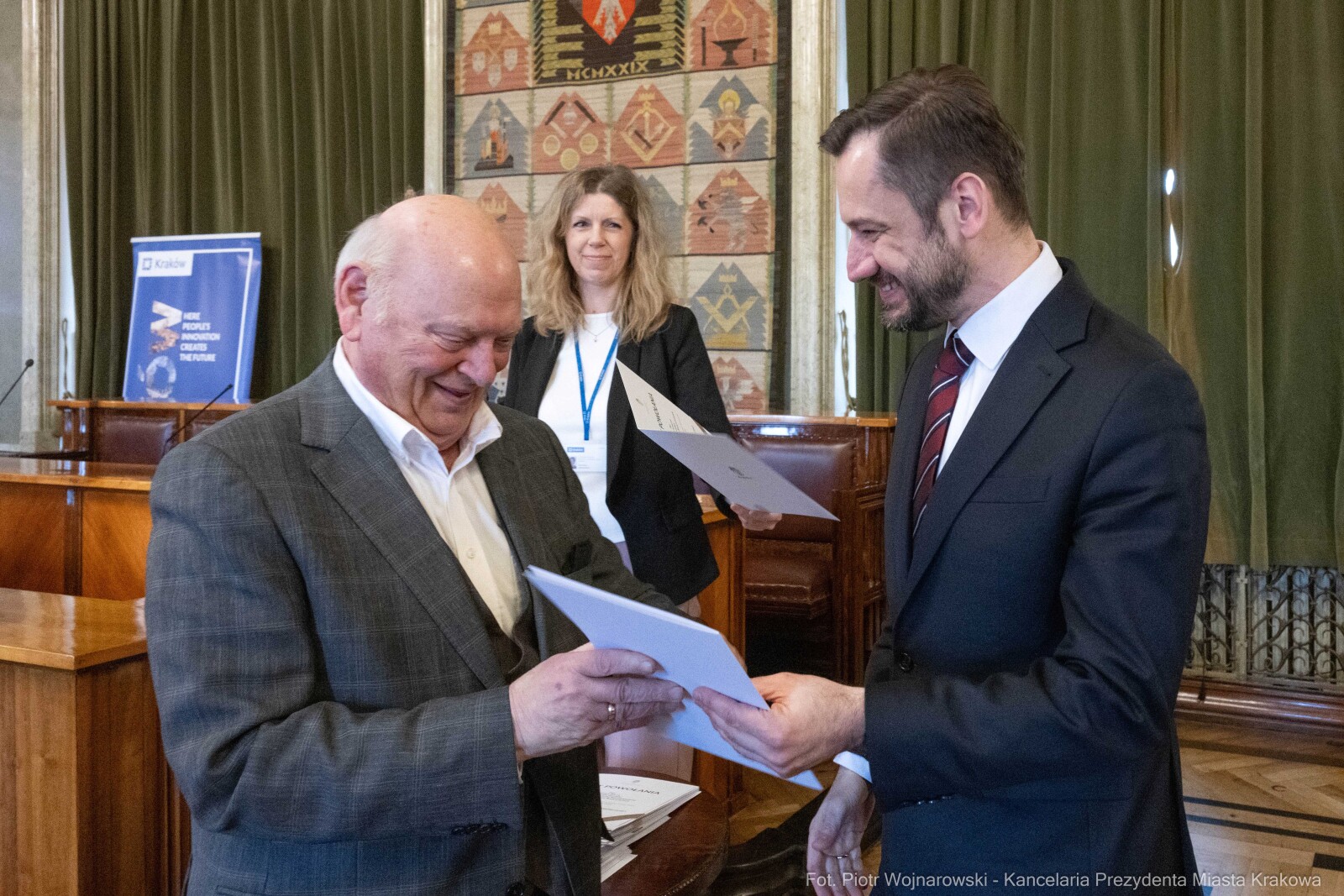 Miszalski, Mazur, Krakowska Rada Przedsiębiorczości, wręczenie, akty powołania, zdjęcia  Autor: Piotr Wojnarowski