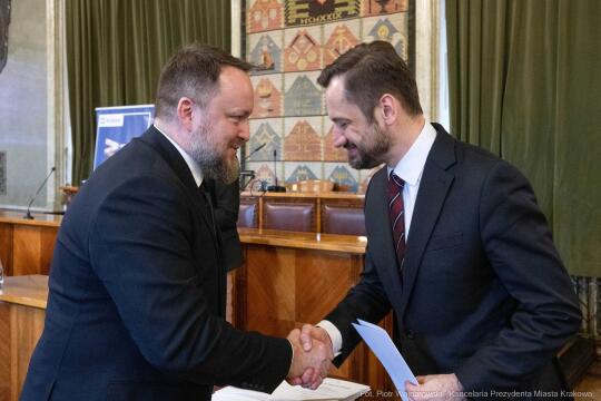 Miszalski, Mazur, Krakowska Rada Przedsiębiorczości, wręczenie, akty powołania, zdjęcia