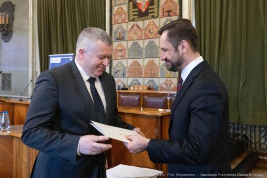 Miszalski, Mazur, Krakowska Rada Przedsiębiorczości, wręczenie, akty powołania, zdjęcia