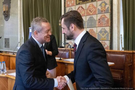 Miszalski, Mazur, Krakowska Rada Przedsiębiorczości, wręczenie, akty powołania, zdjęcia