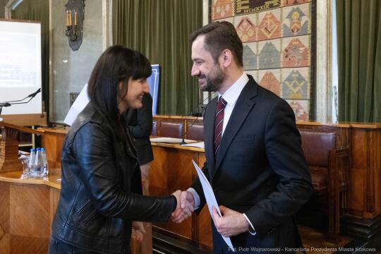 Miszalski, Mazur, Krakowska Rada Przedsiębiorczości, wręczenie, akty powołania, zdjęcia