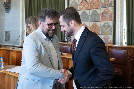 Miszalski, Mazur, Krakowska Rada Przedsiębiorczości, wręczenie, akty powołania, zdjęcia