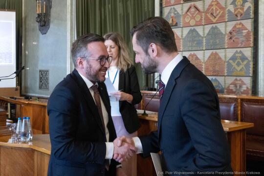 Miszalski, Mazur, Krakowska Rada Przedsiębiorczości, wręczenie, akty powołania, zdjęcia