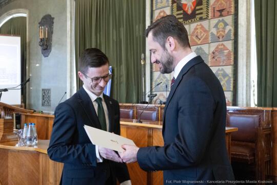 Miszalski, Mazur, Krakowska Rada Przedsiębiorczości, wręczenie, akty powołania, zdjęcia