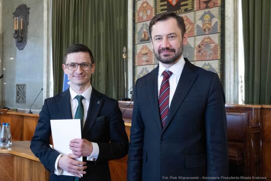 Miszalski, Mazur, Krakowska Rada Przedsiębiorczości, wręczenie, akty powołania, zdjęcia