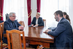 747_ 002_fot. Piotr Wojnarowski.jpg-Drilon S. Gashi, Kracik, ambasador, Kosowo, zdjęcia_copy