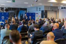 22_(Niestandardowy).jpg-Prezydent Krakowa spotkał się z klubami sportowymi