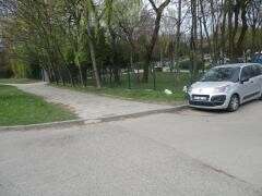 parking 1.jpg-Wkrótce udogodnienia dla odwiedzających Cmentarz Grębałów