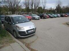 parking 2.jpg-Wkrótce udogodnienia dla odwiedzających Cmentarz Grębałów