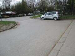 parking 3.jpg-Wkrótce udogodnienia dla odwiedzających Cmentarz Grębałów