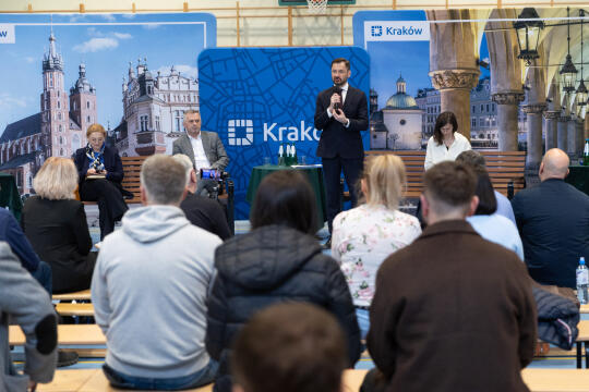 0S4A5968.jpg-Ławka Dialogu, Ruczaj , SP 53 , Miszalski