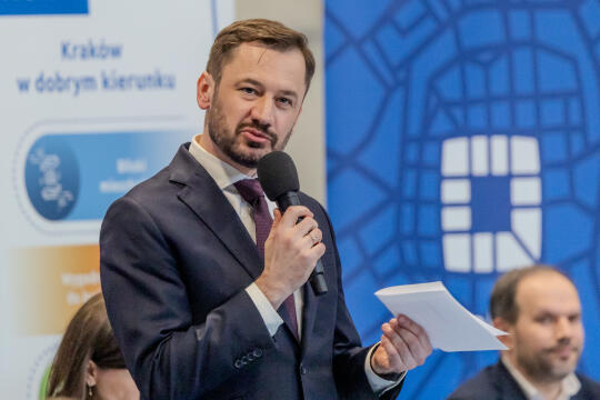 0S4A6059.jpg-Ławka Dialogu, Ruczaj , SP 53 , Miszalski