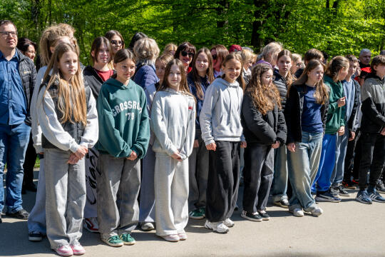 Miszalski, Straż Miejska, drzewa, sadzenie, 35 lat, jubileusz, zdjęciA