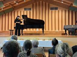 dRlT2X19.jpg-Wiosenny koncert na Basztowej.