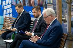 rJ0SIABg.jpeg-Prezydent Miszalski spotkał się ze środowiskiem krakowskich taksówkarzy