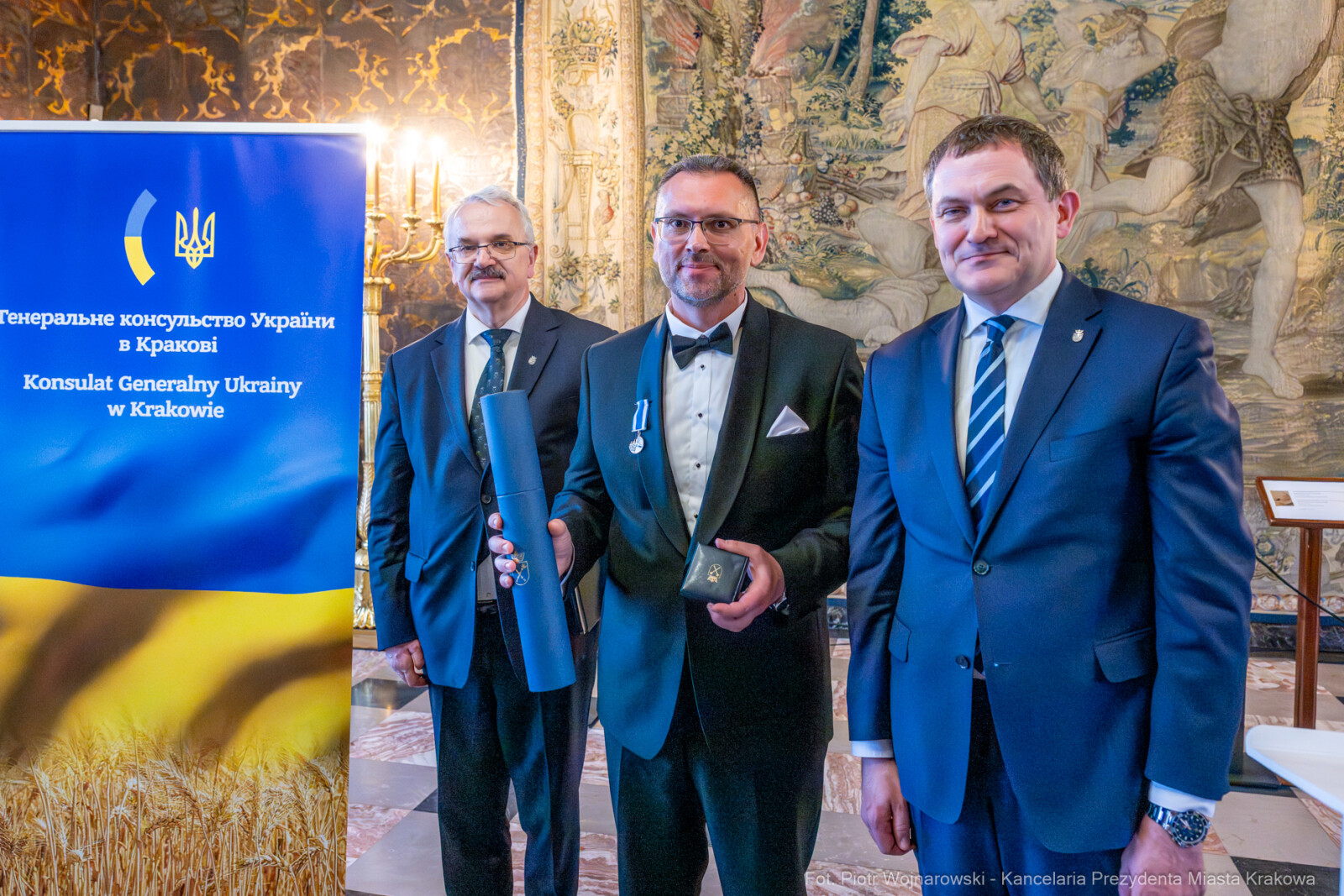 Miszalski, Wiaczesław  Wojnarowśki, konsul, Ukraina, pożegnanie, zdjęcia  Autor: Piotr Wojnarowski