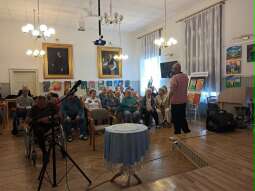 Du5aGQah.jpg-Małopolska bliżej Seniorów – edukacyjne spotkanie u Helclów.