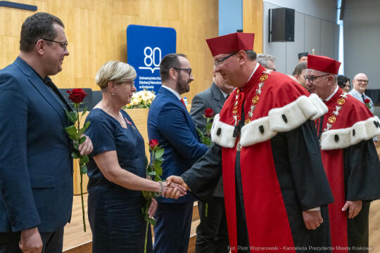 769_041_fot. Piotr Wojnarowski.jpg-Mazur, UKEN, jubileusz, 80 lat, zdjęcia