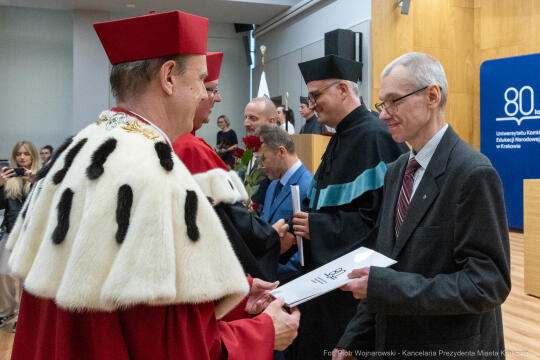 769_063_fot. Piotr Wojnarowski.jpg-Mazur, UKEN, jubileusz, 80 lat, zdjęcia