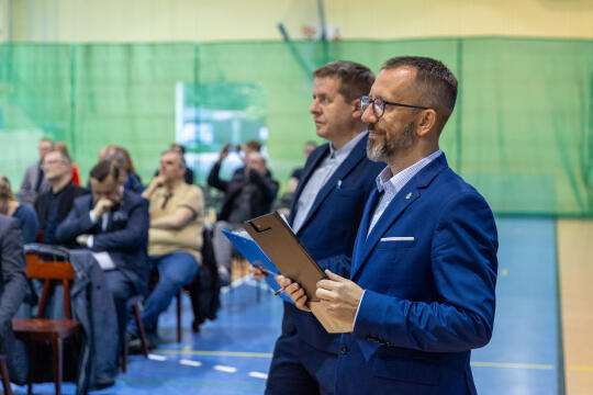 0S4A8427.jpg-Ławka Dialogu, Miszalski, Sęk, Kracik, Klaman, spotkanie, Prądnik, Zdjęcia, foto,