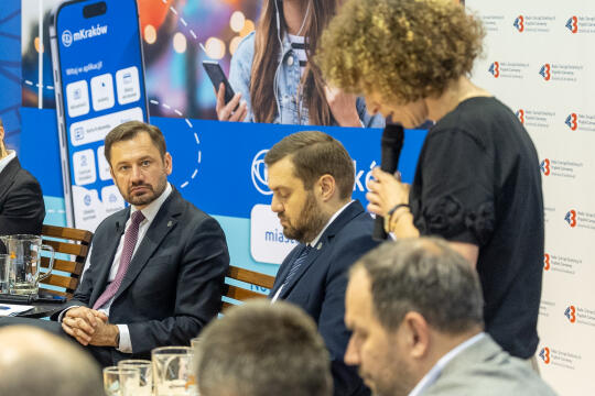 0S4A8744.jpg-Ławka Dialogu, Miszalski, Sęk, Kracik, Klaman, spotkanie, Prądnik, Zdjęcia, foto,