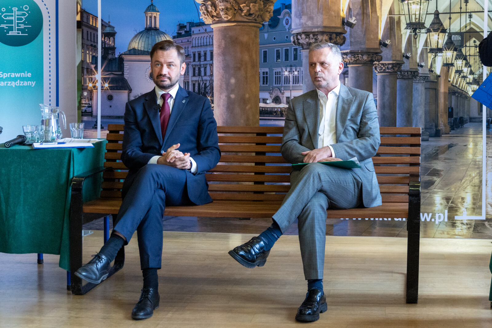 0S4A9536 (1).jpg-Ławka Dialogu, Miszalski, Mazur, Zdjęcia  Autor: B. Świerzowski