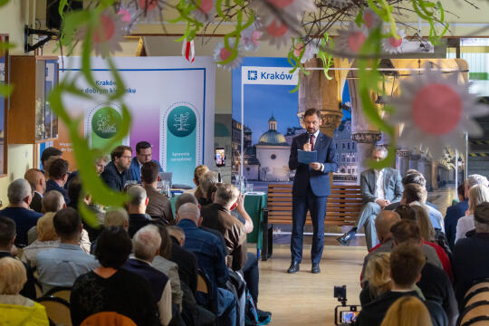 Ławka Dialogu Obywatelskiego w Dzielnicy XV Mistrzejowice