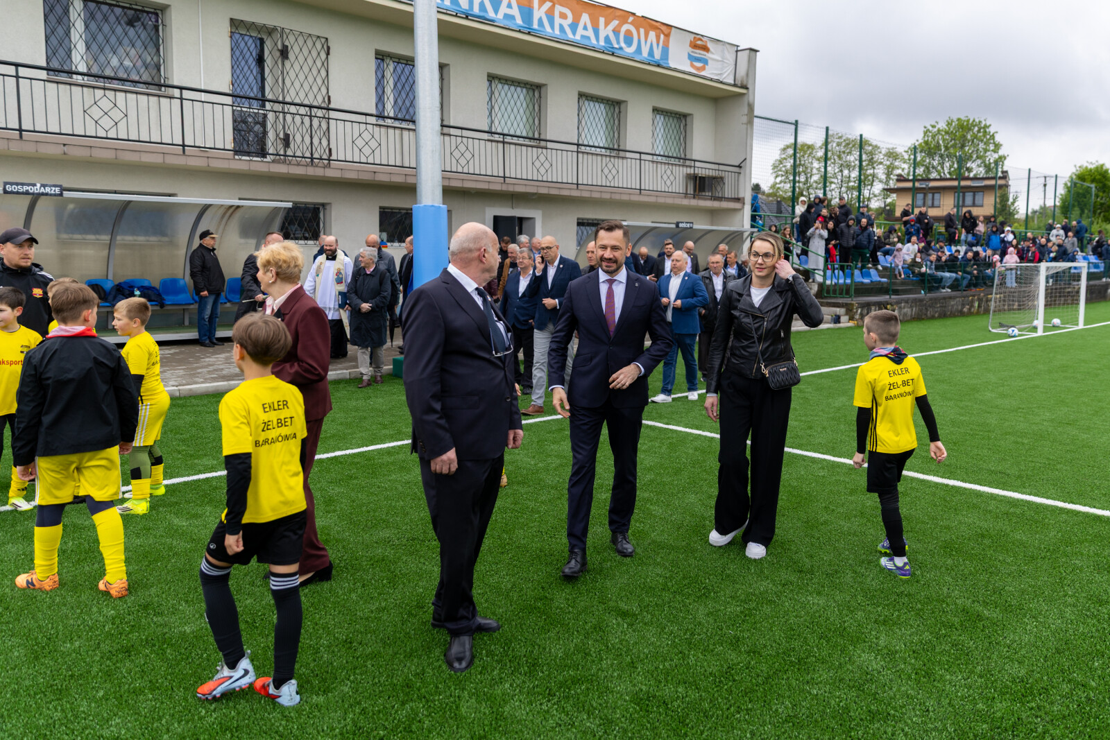 0S4A4768.jpg-Grębałowianka, Boisko, Uroczystość, Miszalski, Zdjęcia  Autor: B. Świerzowski