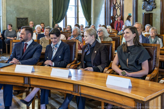 Miszalski, Marzena Okła-Drewnowicz, seniorzy, spotkanie, zdjęcia, fotokronika, k