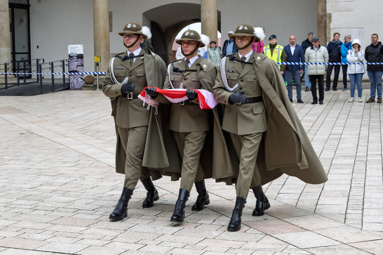 Miszalski, wojsko, Wawel,świeto, 2 KP-DKL, 2 Korpus Polski,  zdjęcia, fotokronik  Autor: Piotr Wojnarowski