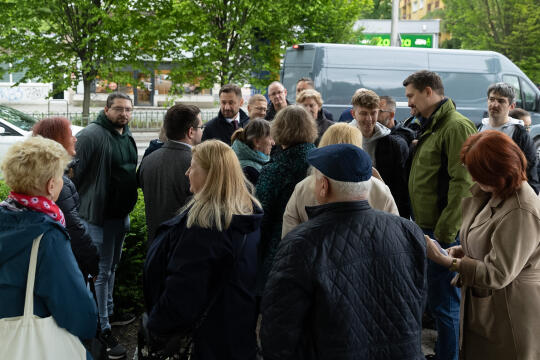 0S4A7162.jpg-Spotkanie, Miszalski, Mieszkańcy, Ulica Miechowity, zdjęcia