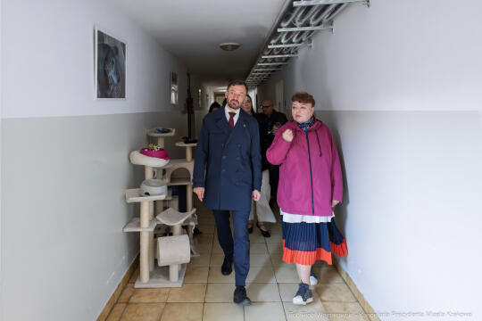 Miszalski, schronisko dla zwierząt, wizyta                      zdjęcia, fotokronika, kraków, fot