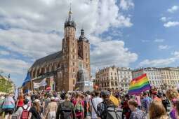 w10.jpg-XXII Marsz Równości przeszedł ulicami Krakowa