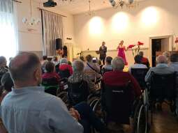 YXwf1A7q.jpg-Dar Serca – kolejny udany występ Duo Performance na Helclów.
