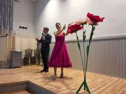 iQ9aTAI2.jpg-Dar Serca – kolejny udany występ Duo Performance na Helclów.