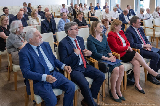 Zachwatowicz-Wajda, Kracik, Nagroda im. Józefa Dietla, wręczenie, Krzysztofory, Targi Kraków