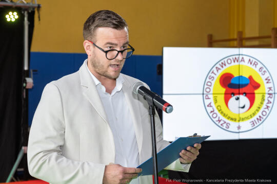 Szkoła Podstawowa nr 65 Kraków, zdjęcia z jubileuszu szkoły, jubileusz 150-lecia szkoły,  SP 65