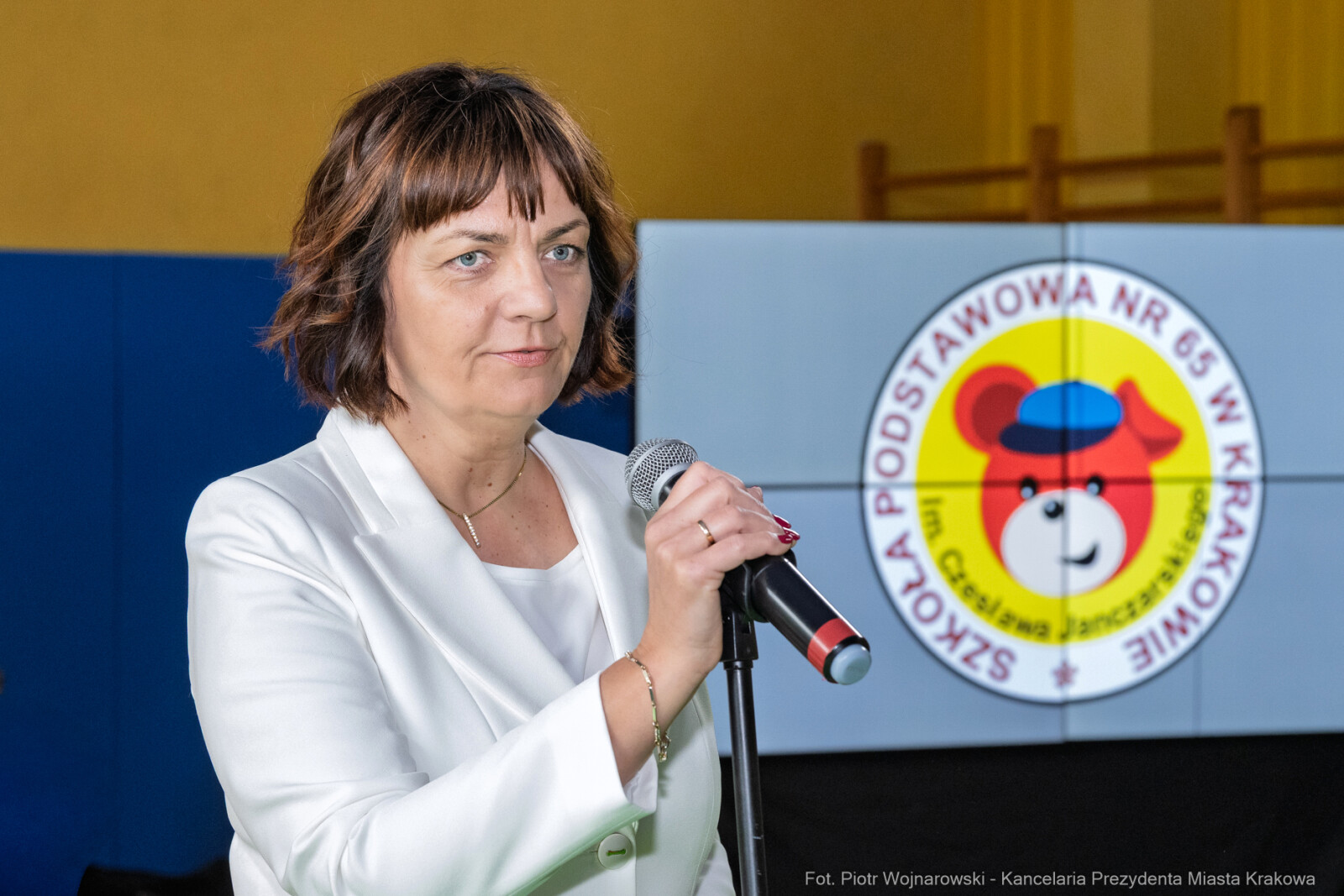 Szkoła Podstawowa nr 65 Kraków, zdjęcia z jubileuszu szkoły, jubileusz 150-lecia szkoły,  SP 65  Autor: Piotr Wojnarowski