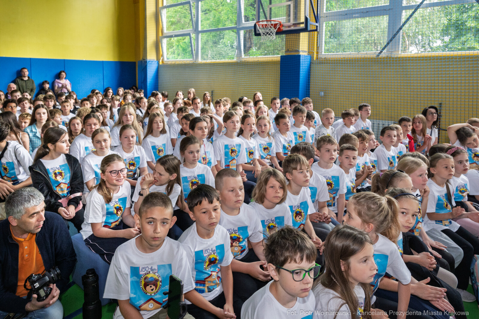 Szkoła Podstawowa nr 65 Kraków, zdjęcia z jubileuszu szkoły, jubileusz 150-lecia szkoły,  SP 65  Autor: Piotr Wojnarowski