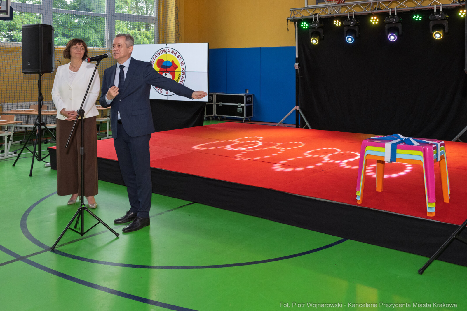 Szkoła Podstawowa nr 65 Kraków, zdjęcia z jubileuszu szkoły, jubileusz 150-lecia szkoły,  SP 65  Autor: Piotr Wojnarowski