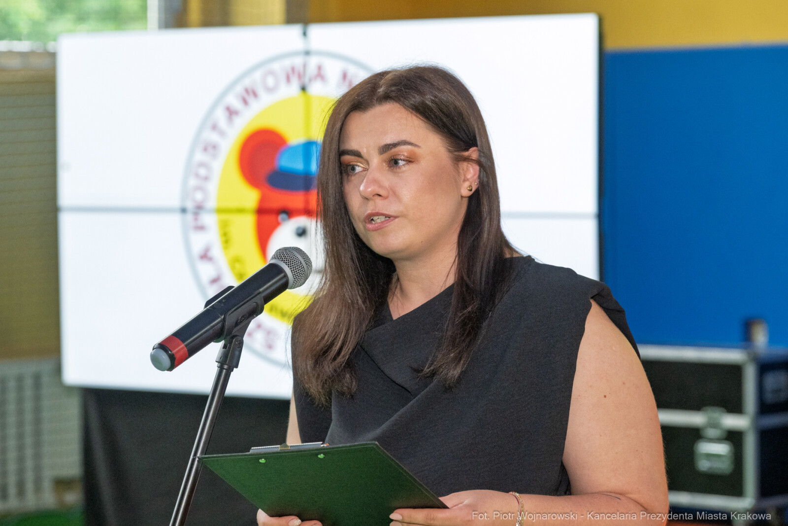 Szkoła Podstawowa nr 65 Kraków, zdjęcia z jubileuszu szkoły, jubileusz 150-lecia szkoły,  SP 65  Autor: Piotr Wojnarowski